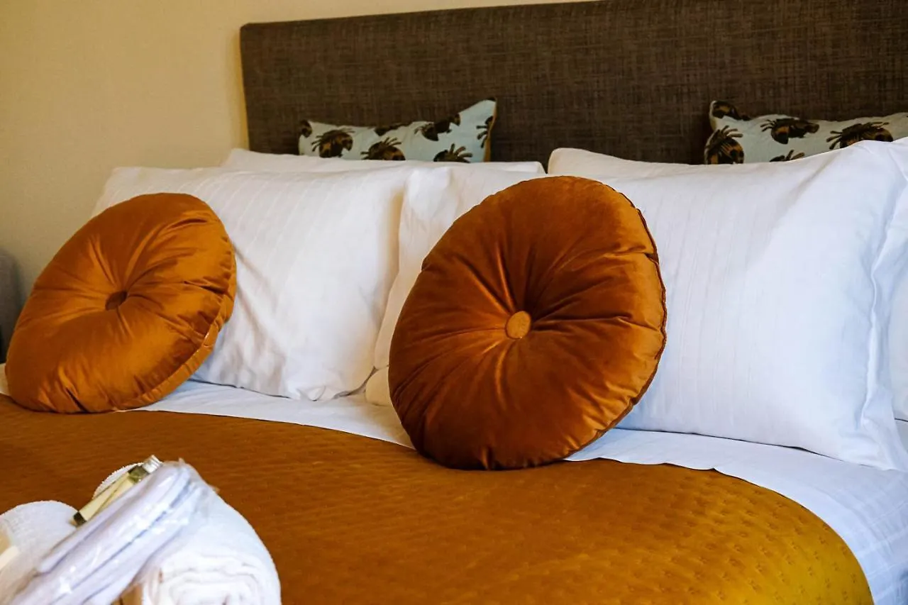 Verona Suites And Rooms 0*,  Italië