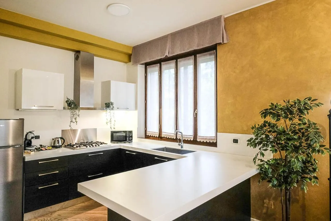 Verona Suites And Rooms