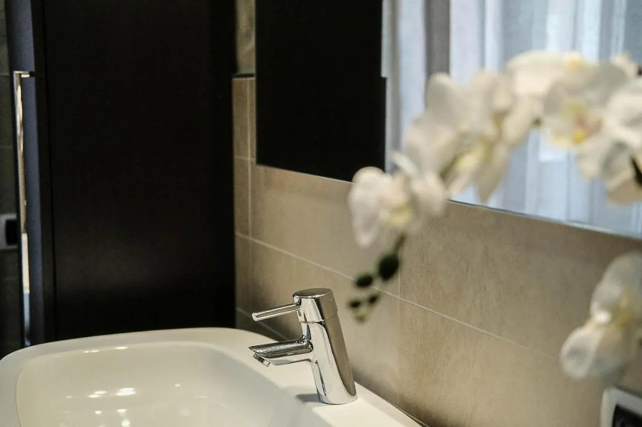 Guest house Verona Suites And Rooms