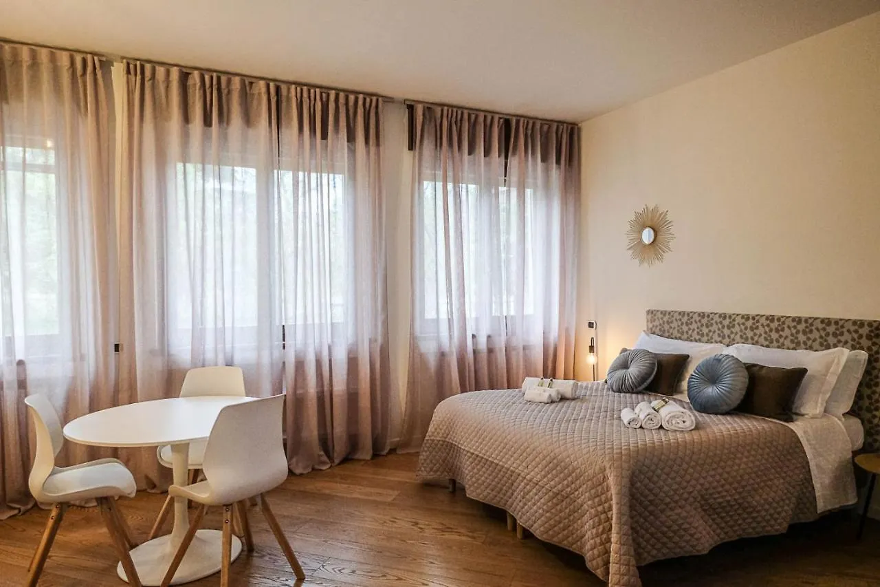 Verona Suites And Rooms Guest house