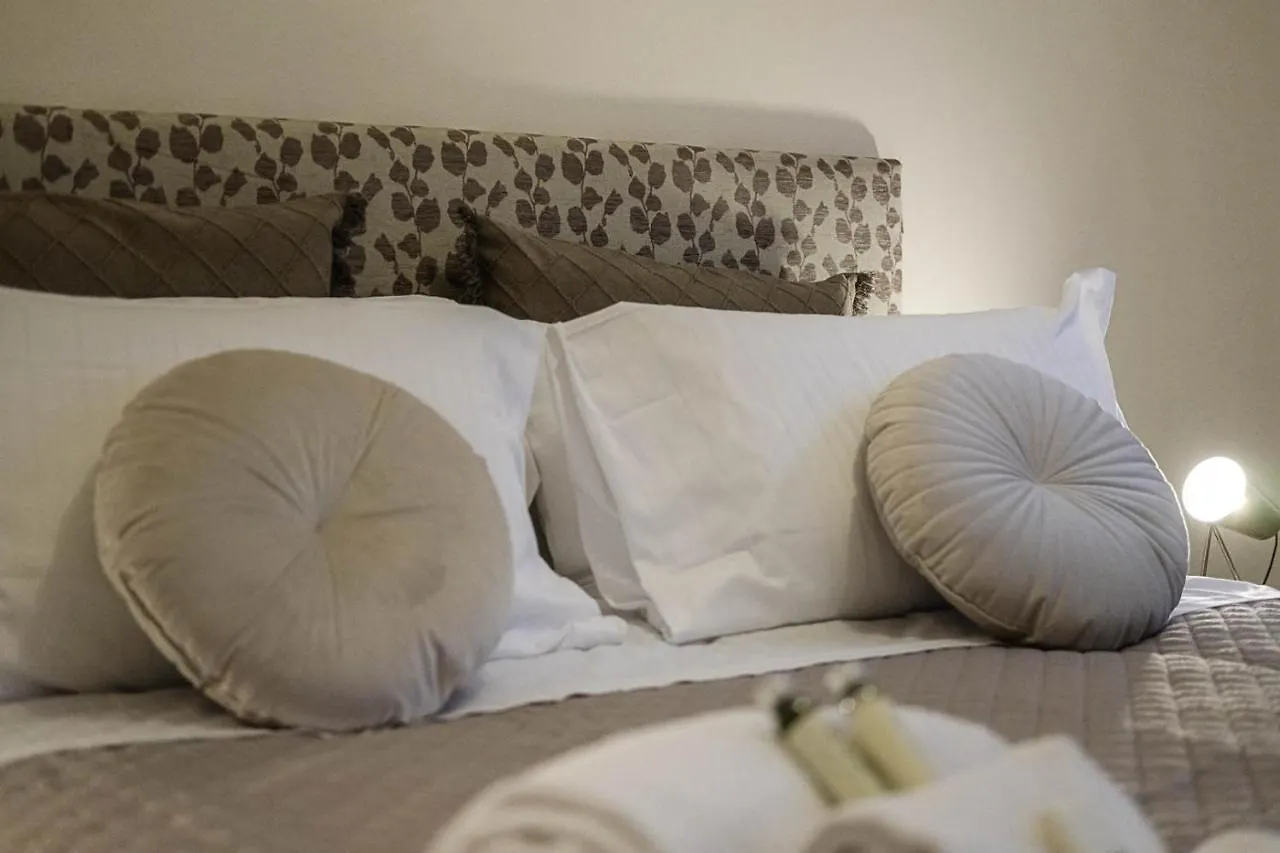 Verona Suites And Rooms