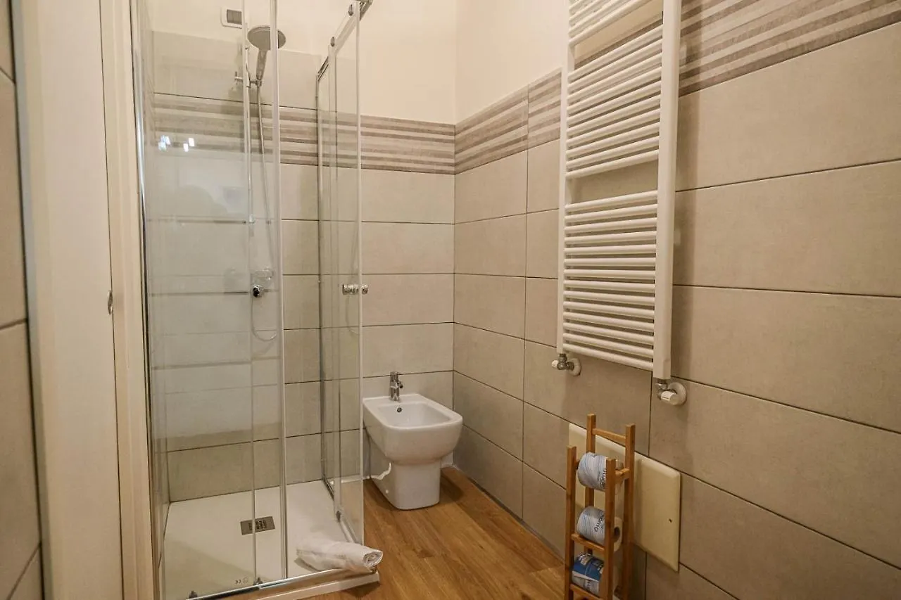 Verona Suites And Rooms Guest house
